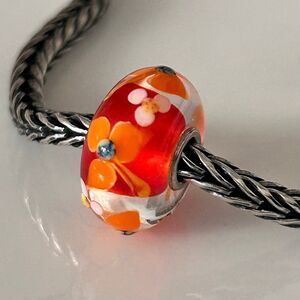 TROLLBEADS Orange & Vibrant Red Flower Unique LAA 925S NEW! Teal Swirl Bud